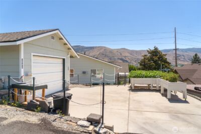 2548 Entiat Way , Entiat, WA 98822 - Photo 28