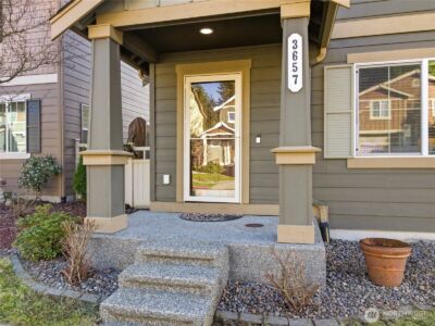 3657 London Loop NE, Lacey, WA 98516 - Photo 3