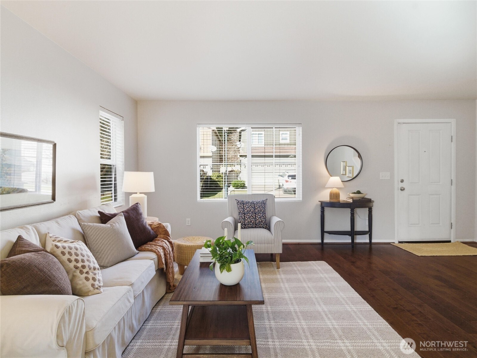 3657 London Loop NE, Lacey, WA 98516