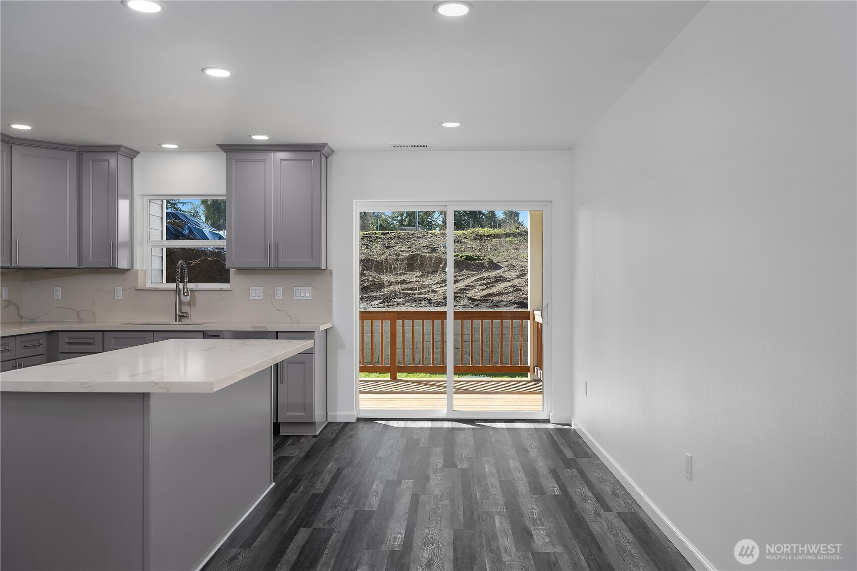 447 Chestnut Street , Shelton, WA 98584