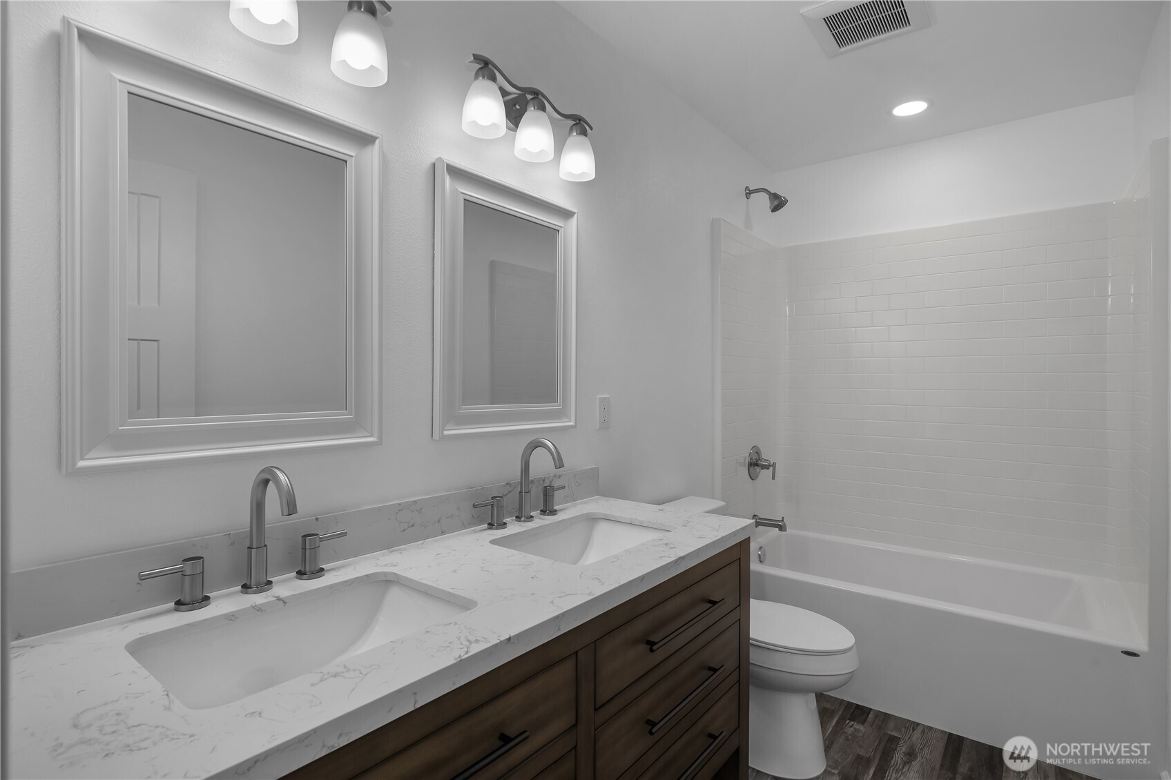 447 Chestnut Street , Shelton, WA 98584