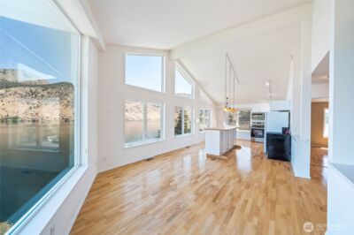 20000 S Lakeshore Road , Chelan, WA 98816-9261 - Photo 28