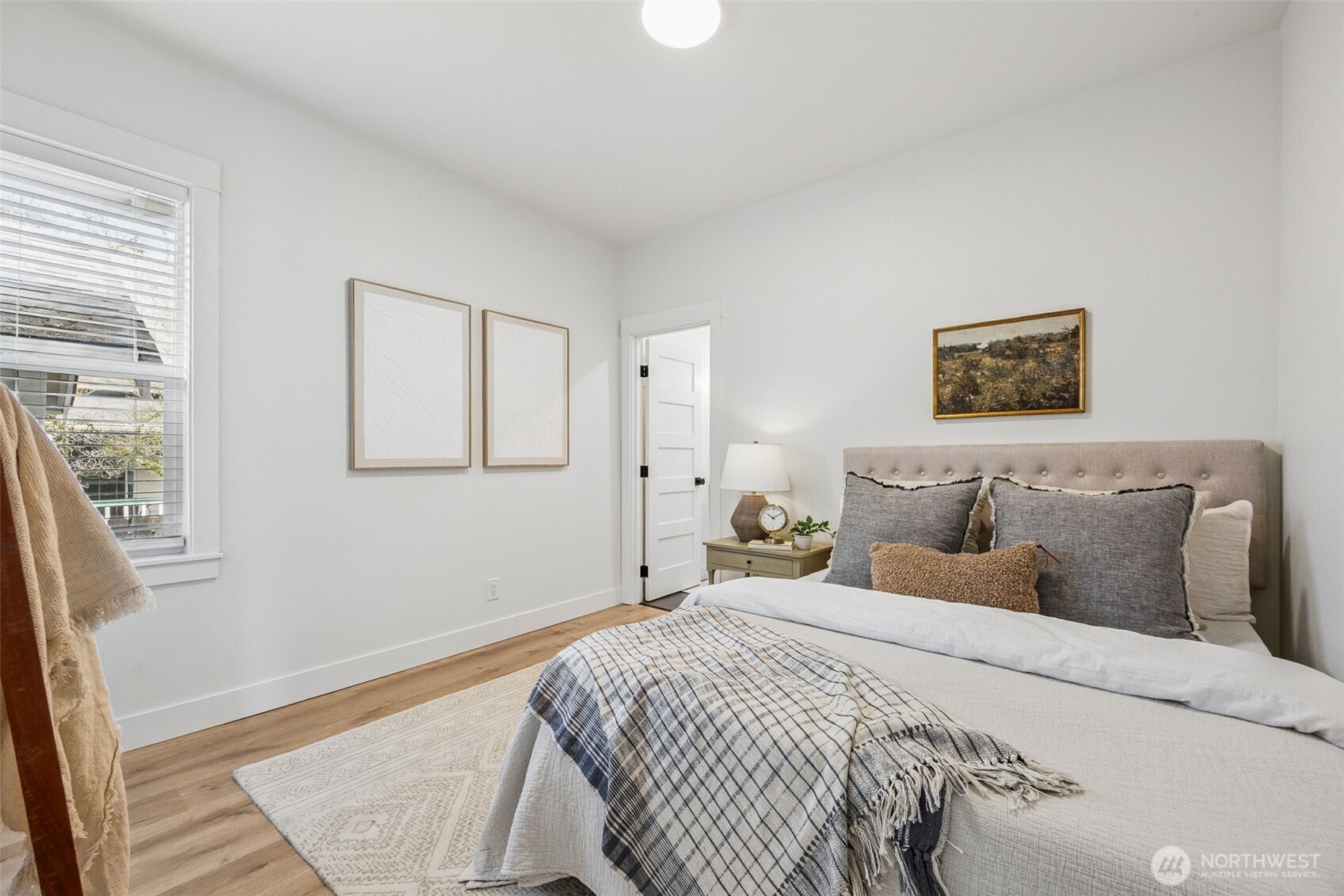 4021 S Sheridan Avenue , Tacoma, WA 98418