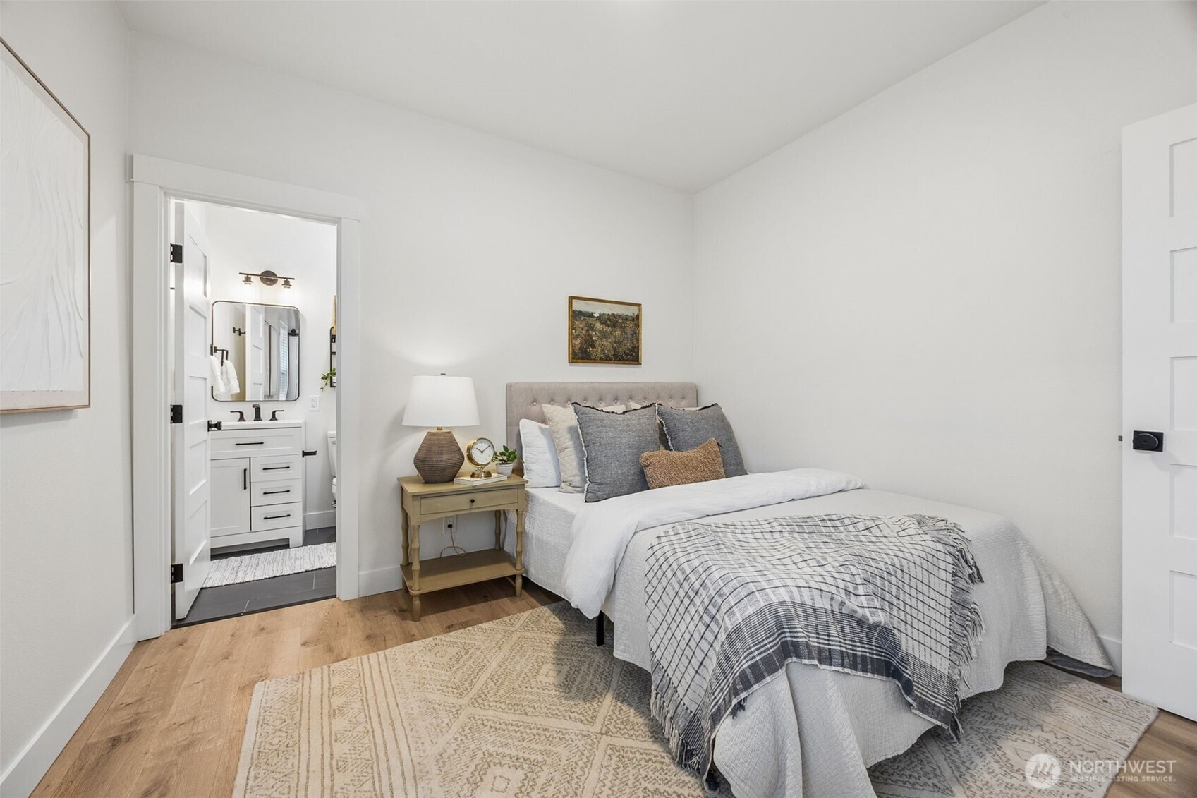 4021 S Sheridan Avenue , Tacoma, WA 98418