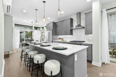 11416 117th Lane NE #E004, Kirkland, WA 98034 - Photo 6