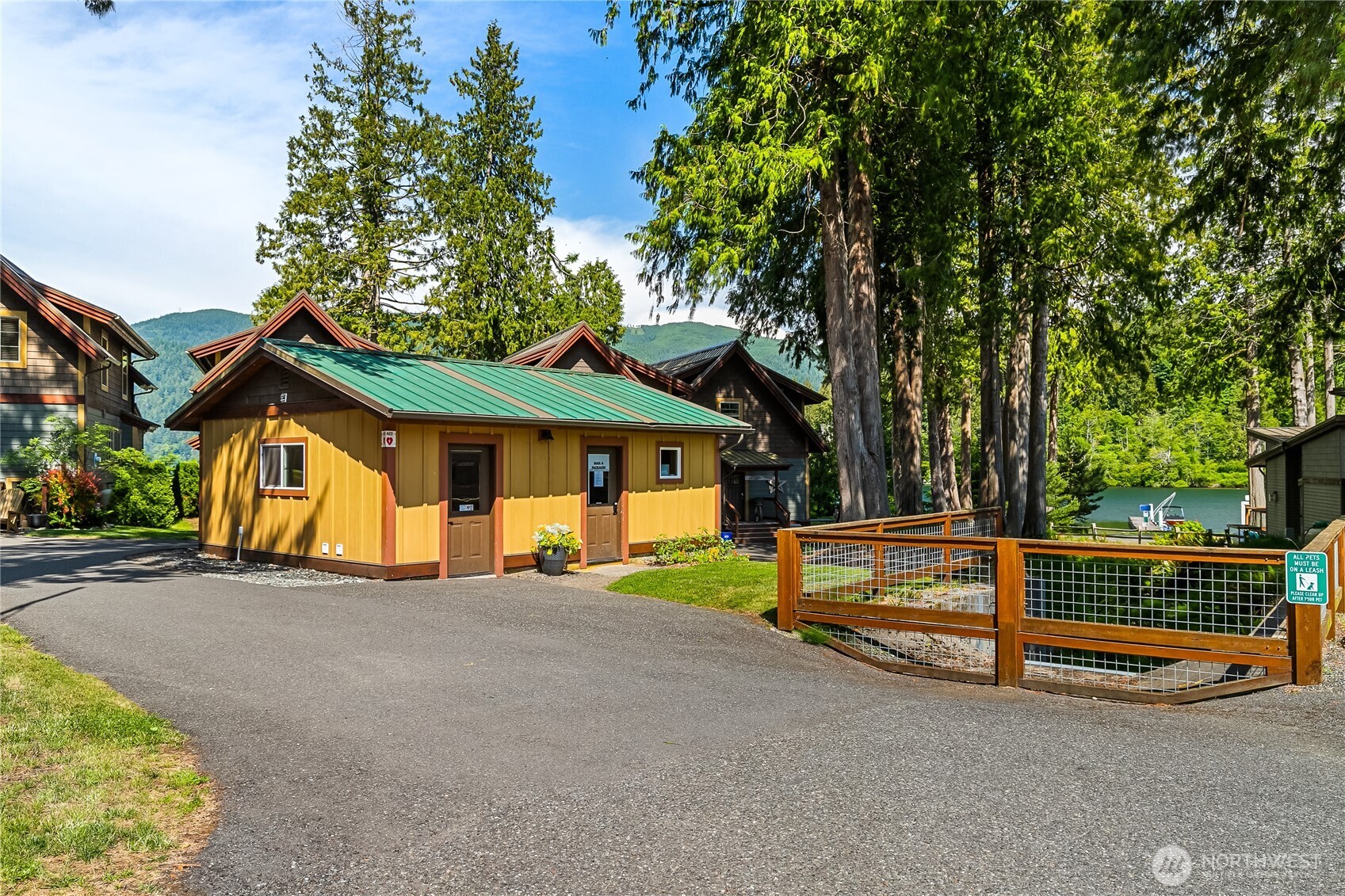 990 S Lake Whatcom Blvd #S, Sedro Woolley, WA 98284