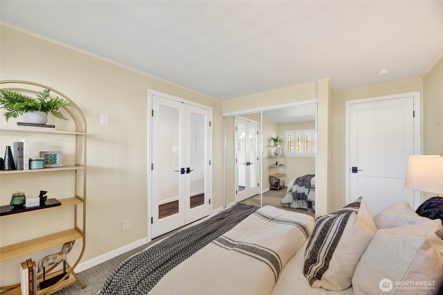 22315 6th Avenue S #A404, Des Moines, WA 98198