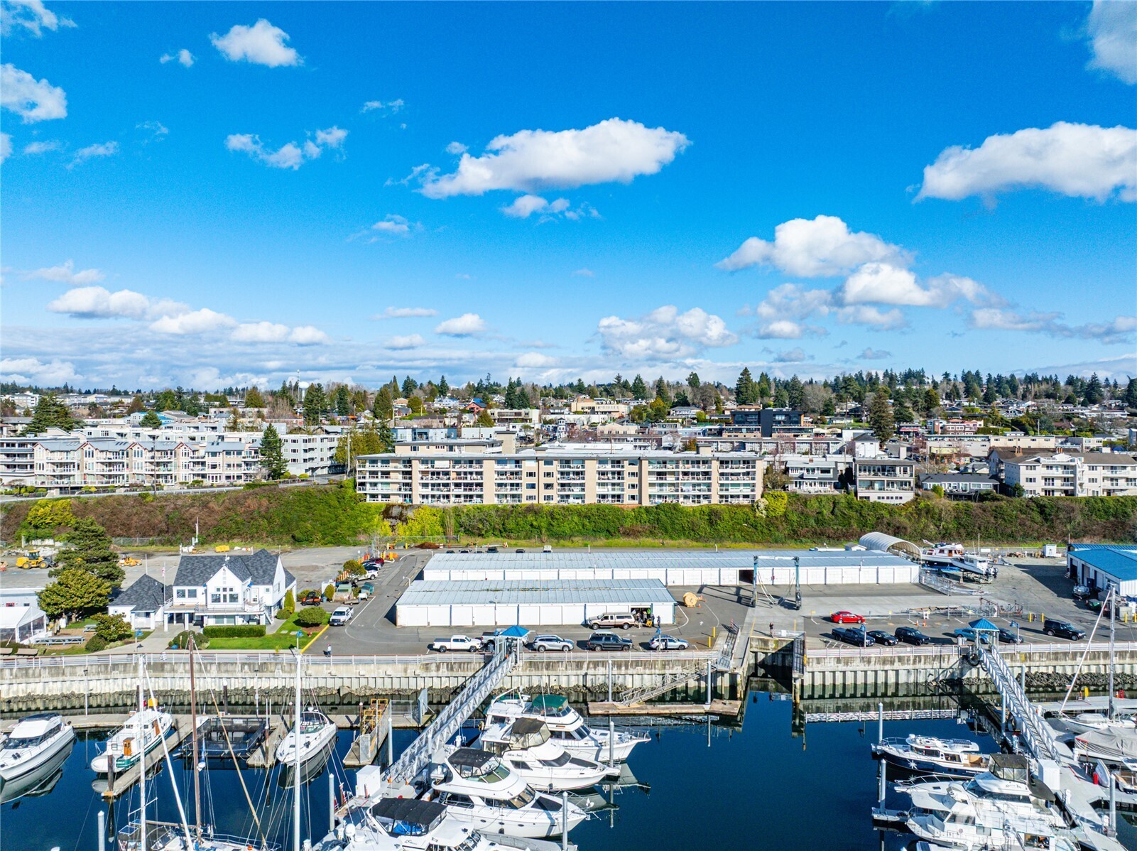 22315 6th Avenue S #A404, Des Moines, WA 98198