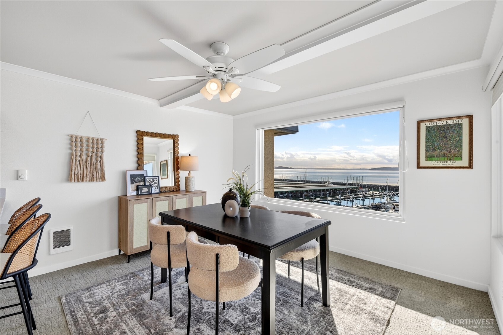 22315 6th Avenue S #A404, Des Moines, WA 98198