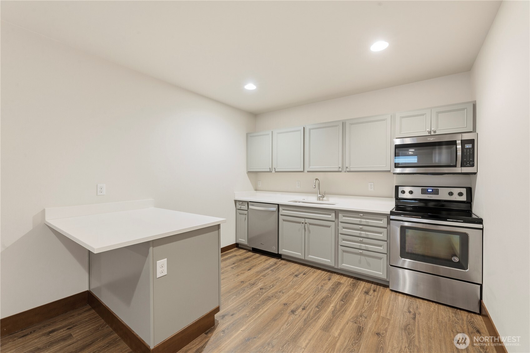 18407 Hawksview Drive , Arlington, WA 98223