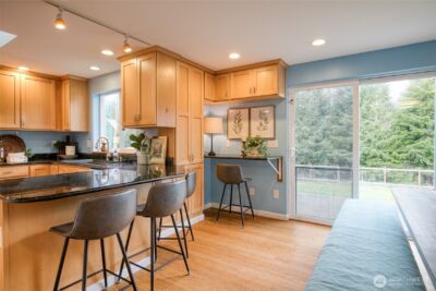 828 Ocean Avenue , Cosmopolis, WA 98595 - Photo 11