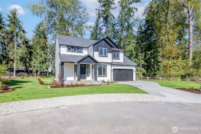 13022 51st Avenue E, Tacoma, WA 98446 - Photo 2