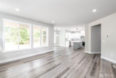 13022 51st Avenue E, Tacoma, WA 98446 - Photo 8