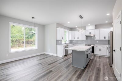 13022 51st Avenue E, Tacoma, WA 98446 - Photo 9