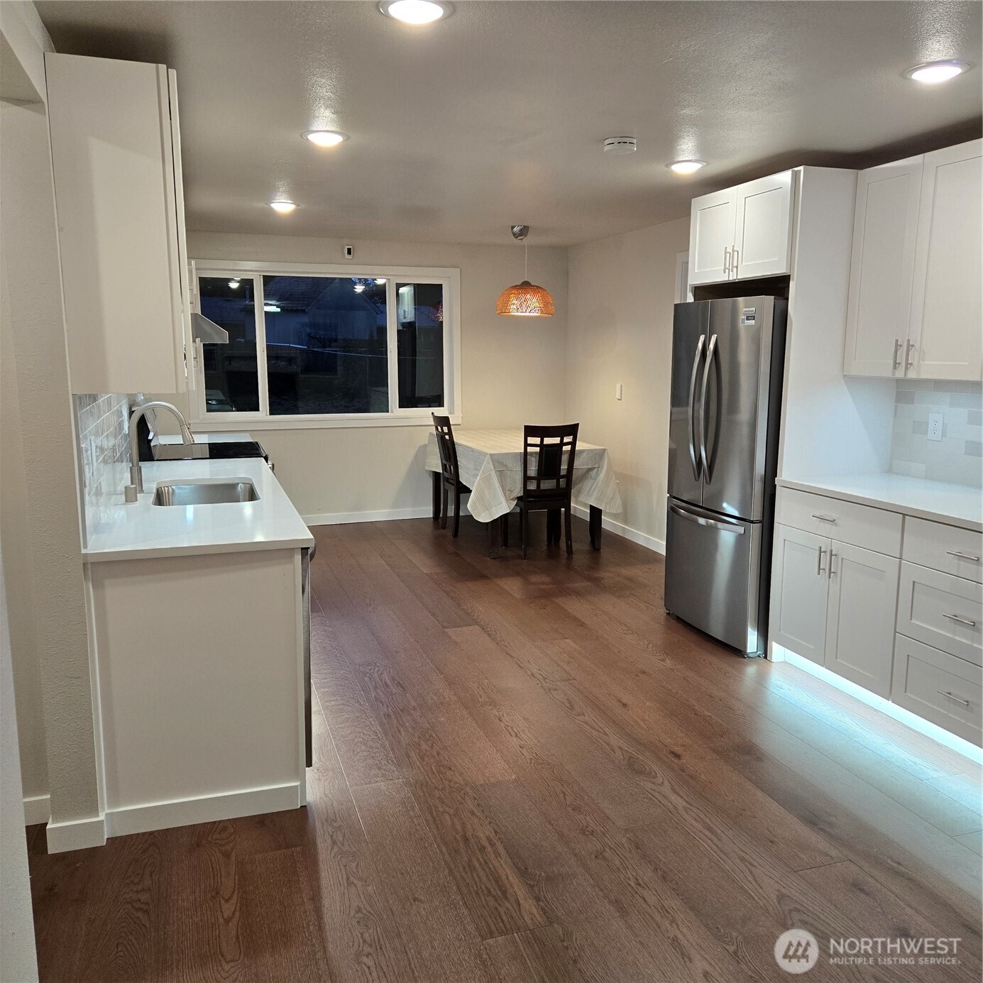 2948 SE Alson CT , Port Orchard, WA 98366