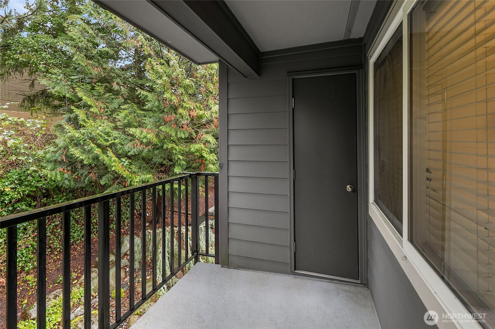 11114 NE 125th Lane #G227, Kirkland, WA 98034