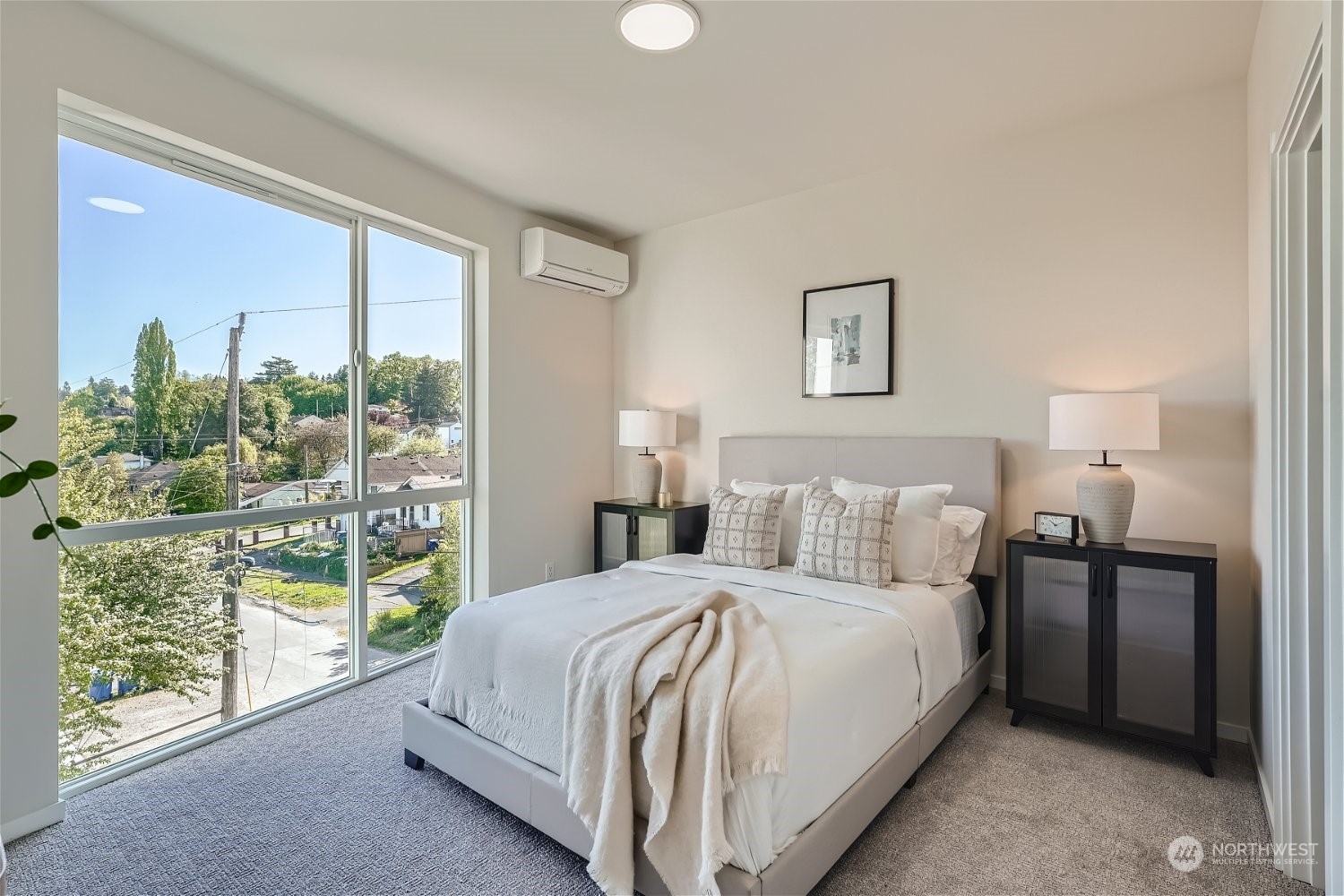 1904 S Grand Street , Seattle, WA 98144