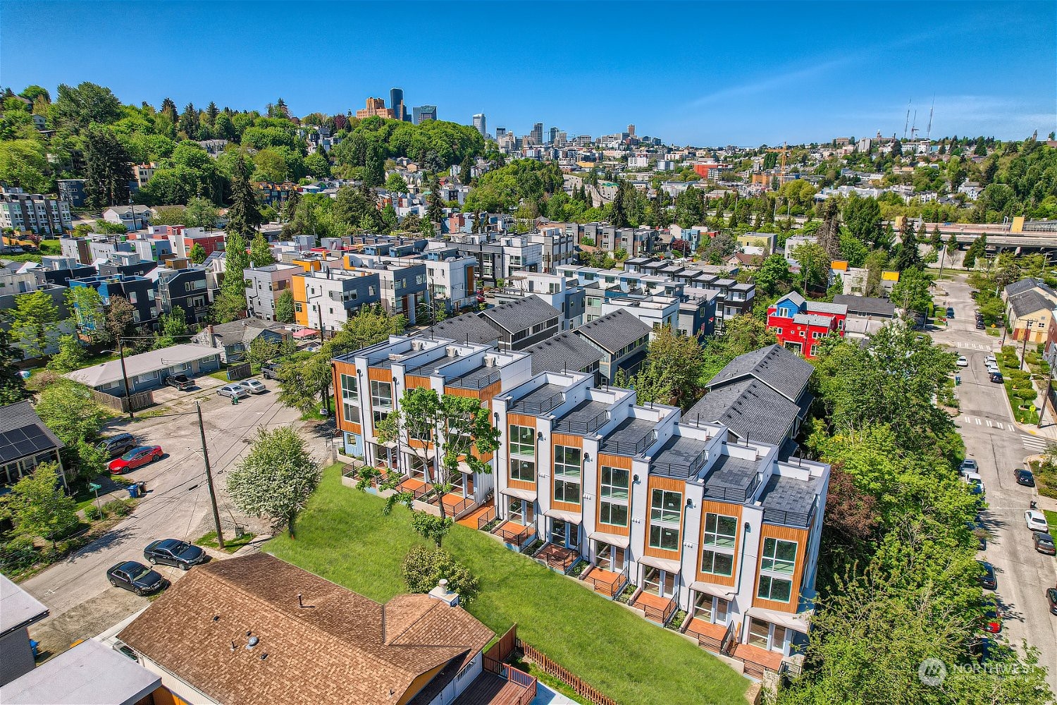 1904 S Grand Street , Seattle, WA 98144