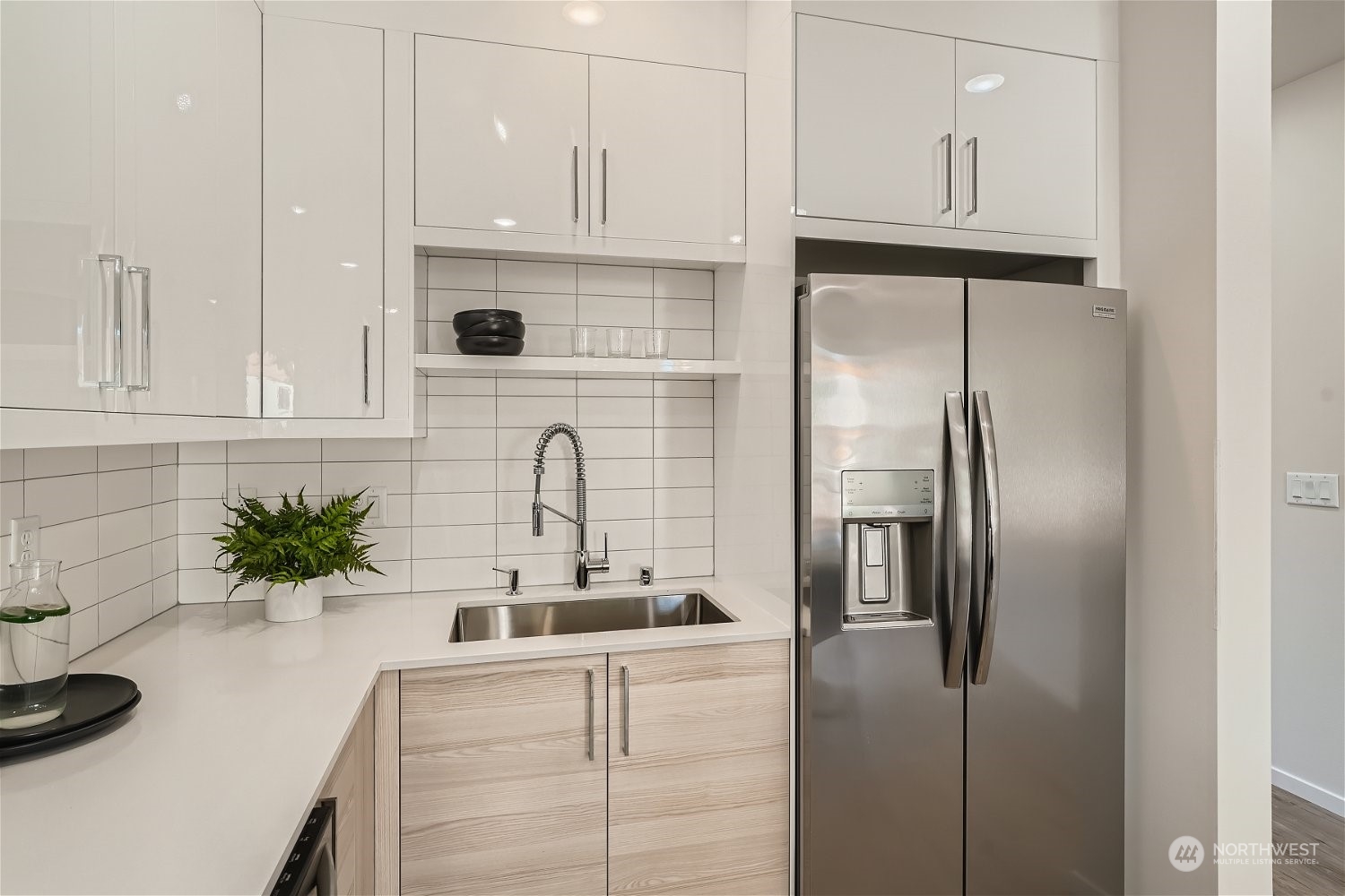 1904 S Grand Street , Seattle, WA 98144