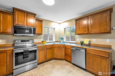 521 NE Matthew Drive , Belfair, WA 98528 - Photo 17