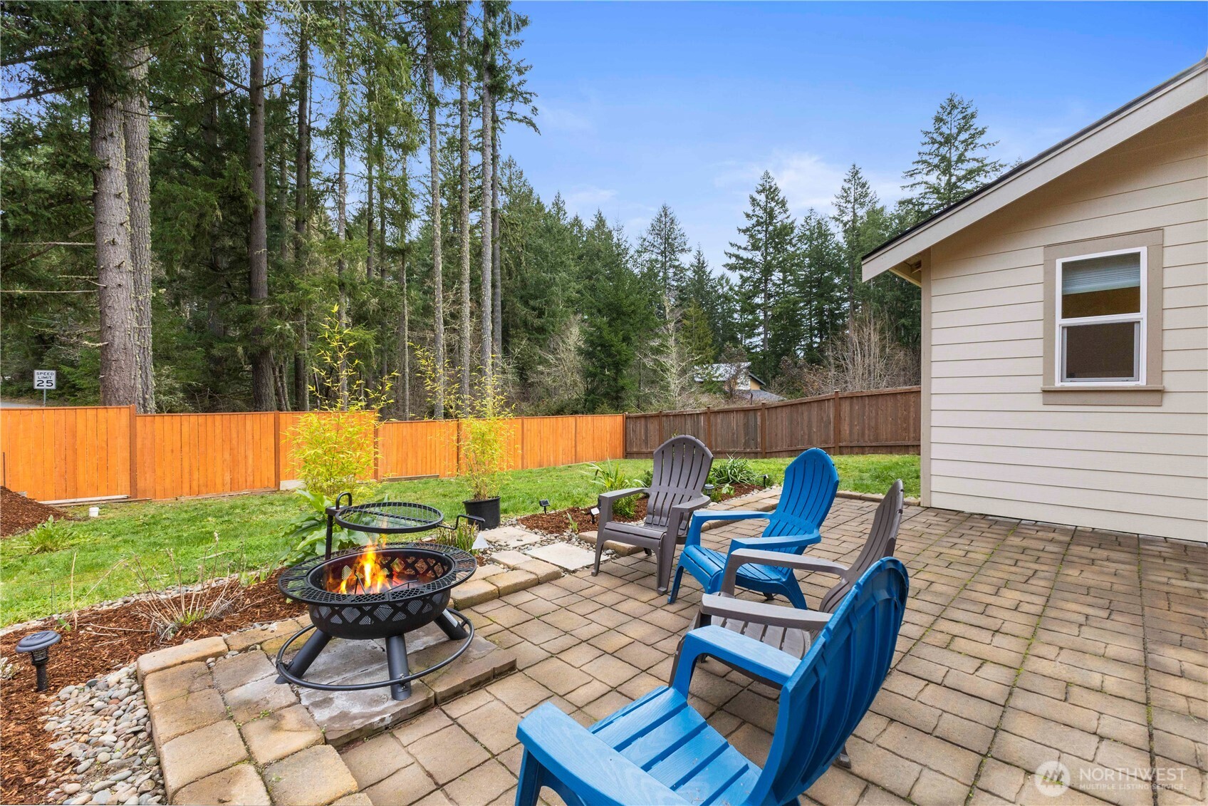 11217 Country Club Place , Anderson Island, WA 98303-8630