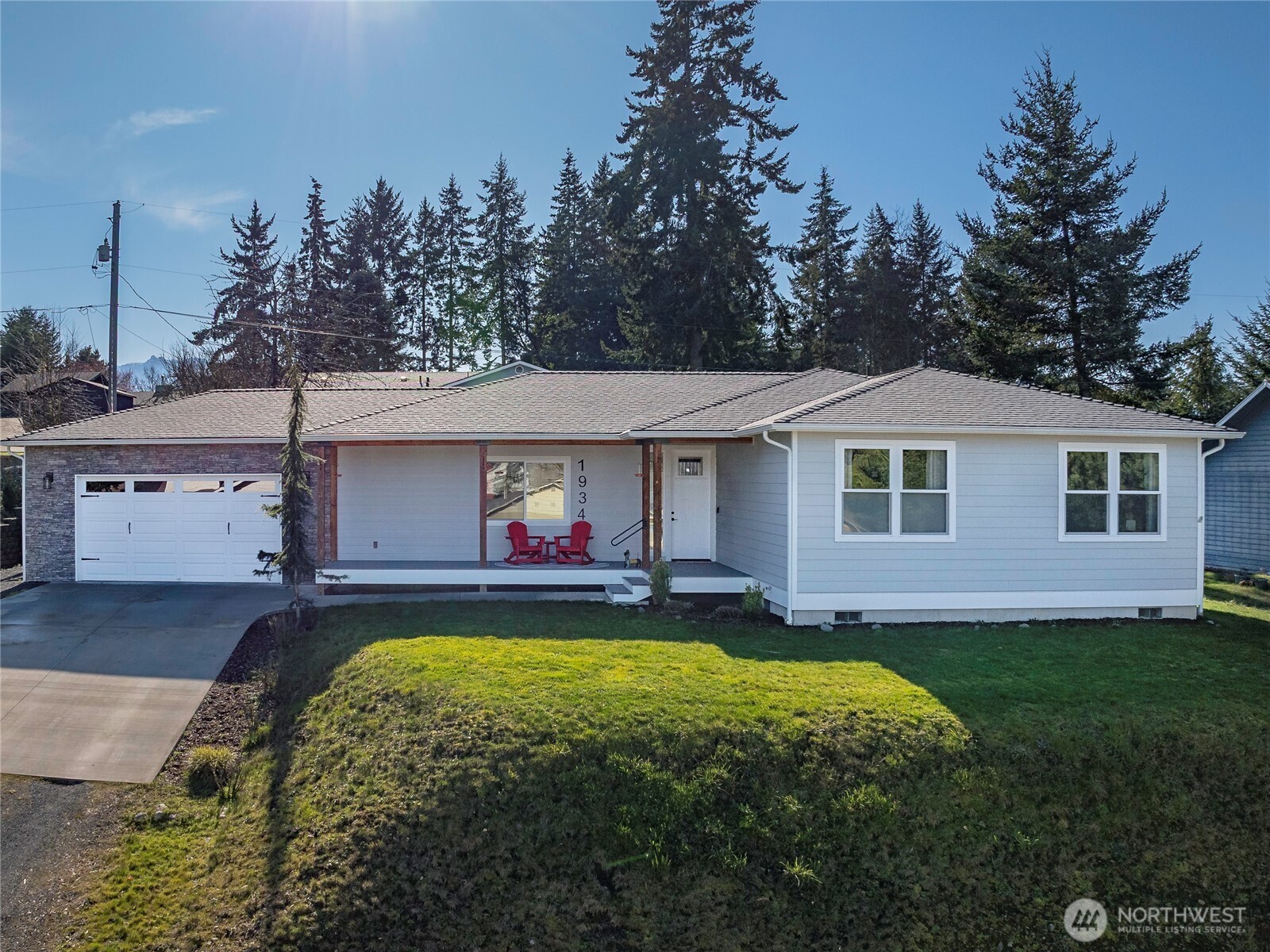 1934 W 8th Street , Port Angeles, WA 98363