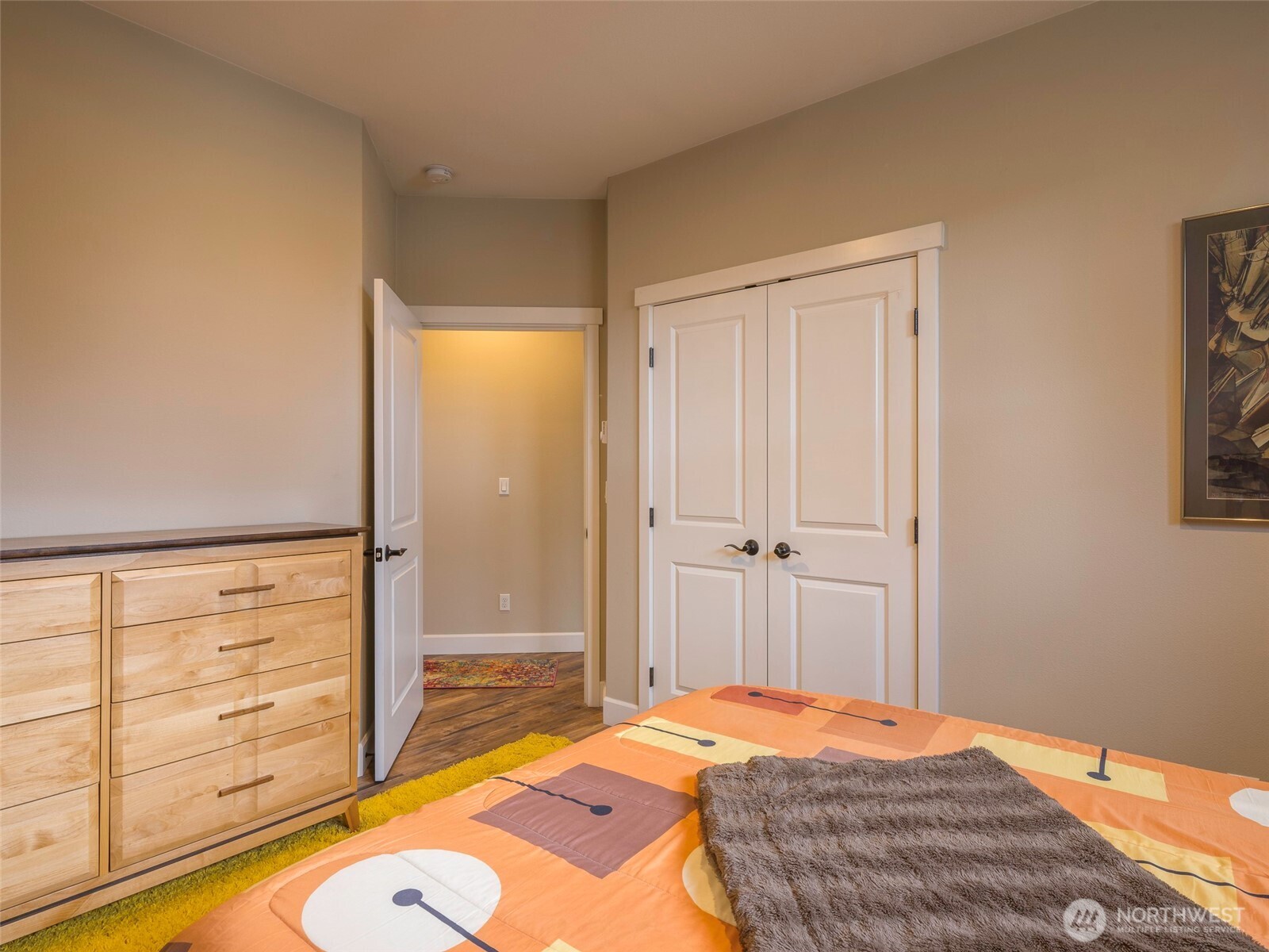 1934 W 8th Street , Port Angeles, WA 98363