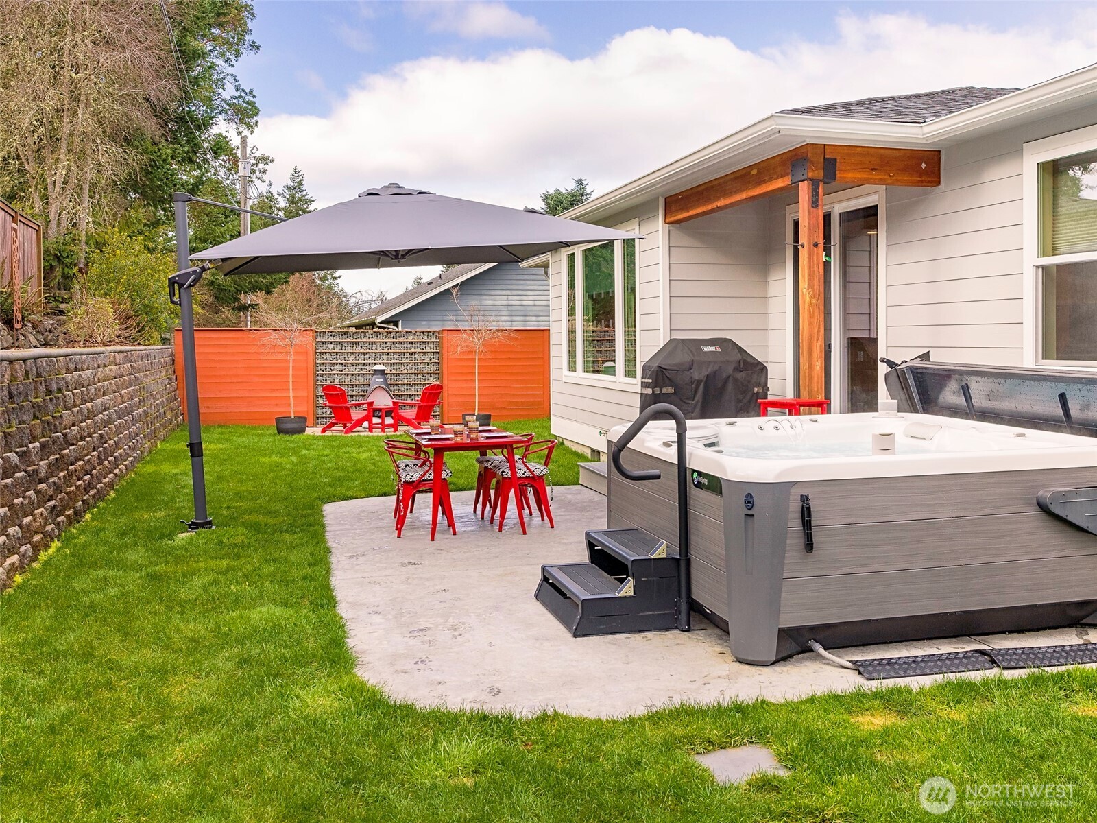 1934 W 8th Street , Port Angeles, WA 98363