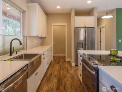 1934 W 8th Street , Port Angeles, WA 98363 - Photo 9