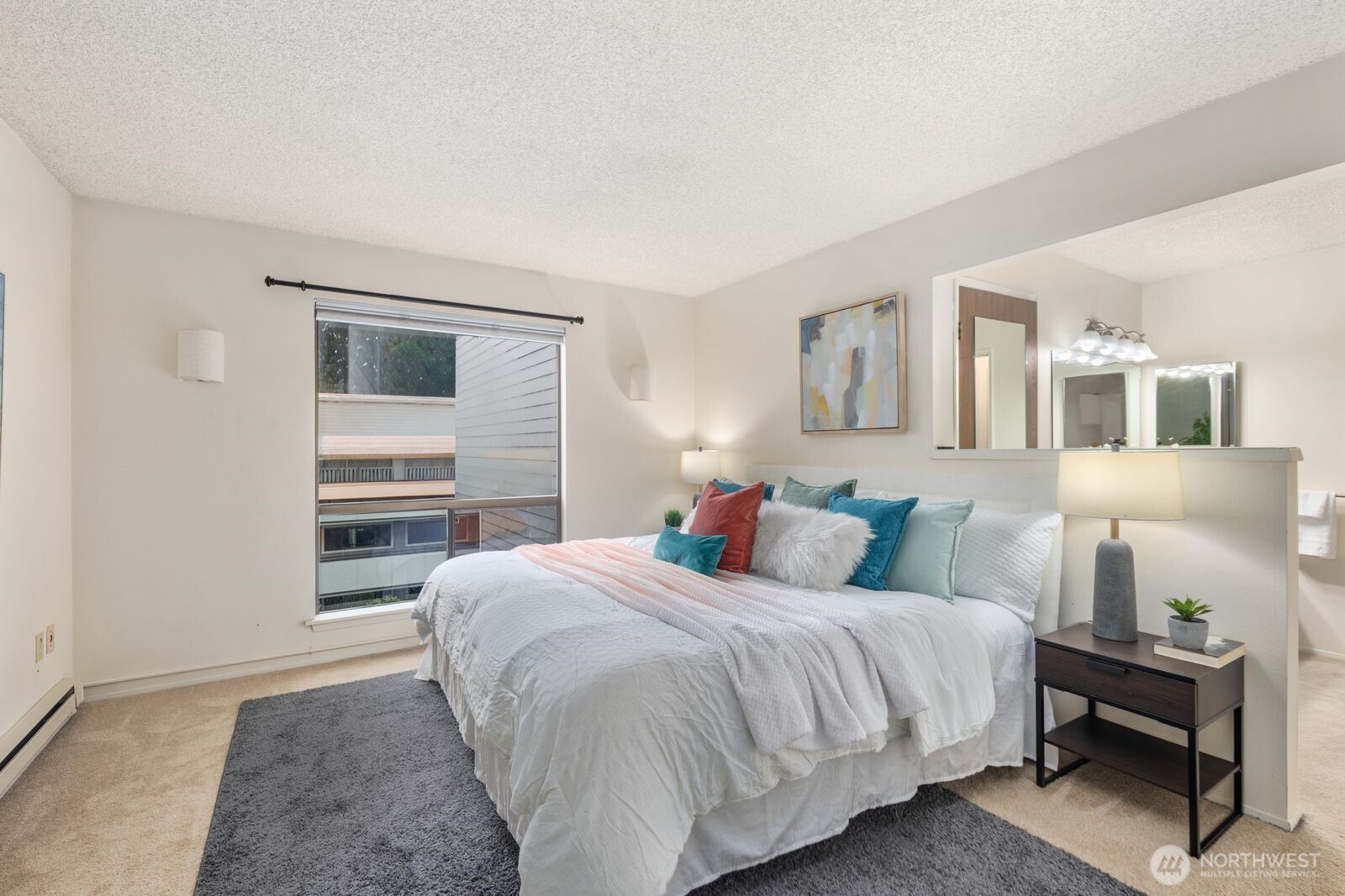 13741 15th Avenue NE #C3, Seattle, WA 98125