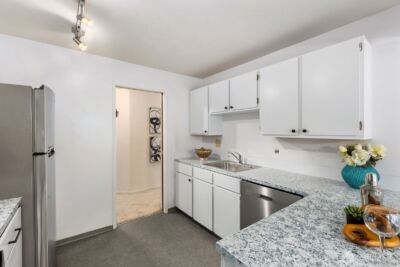 13741 15th Avenue NE #C3, Seattle, WA 98125 - Photo 6