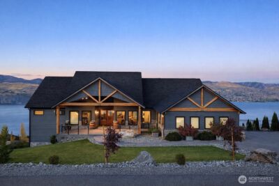 149 Clos Chevalle Road , Chelan, WA 98816