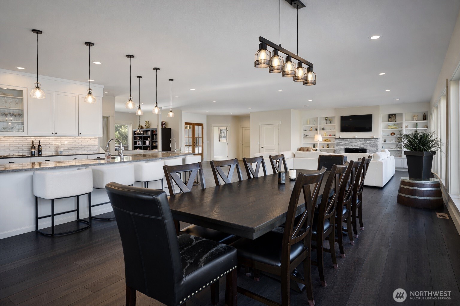 149 Clos Chevalle Road , Chelan, WA 98816