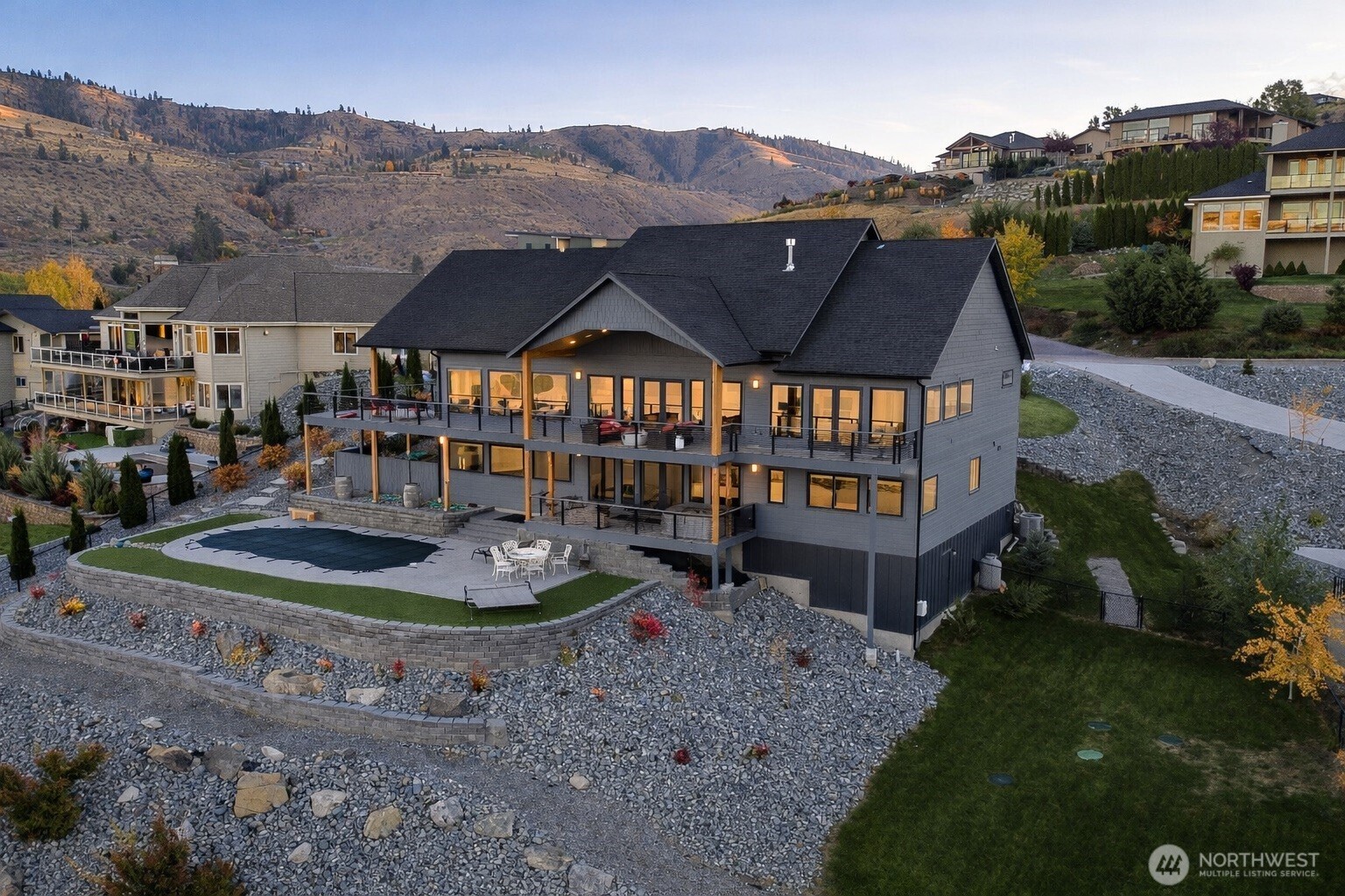 149 Clos Chevalle Road , Chelan, WA 98816