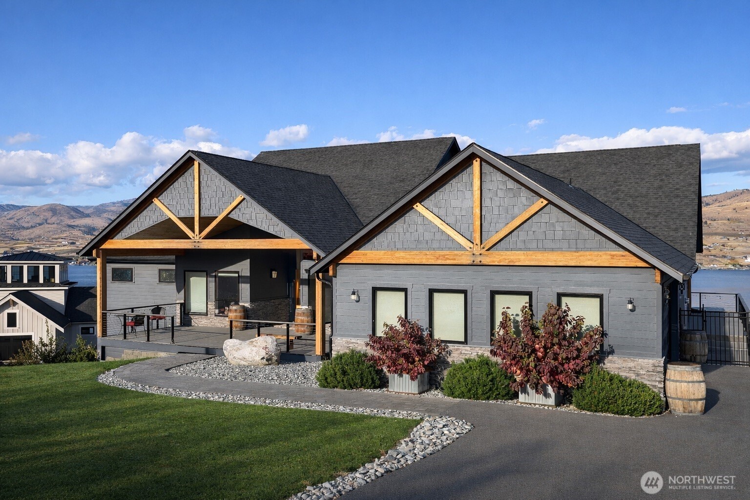 149 Clos Chevalle Road , Chelan, WA 98816