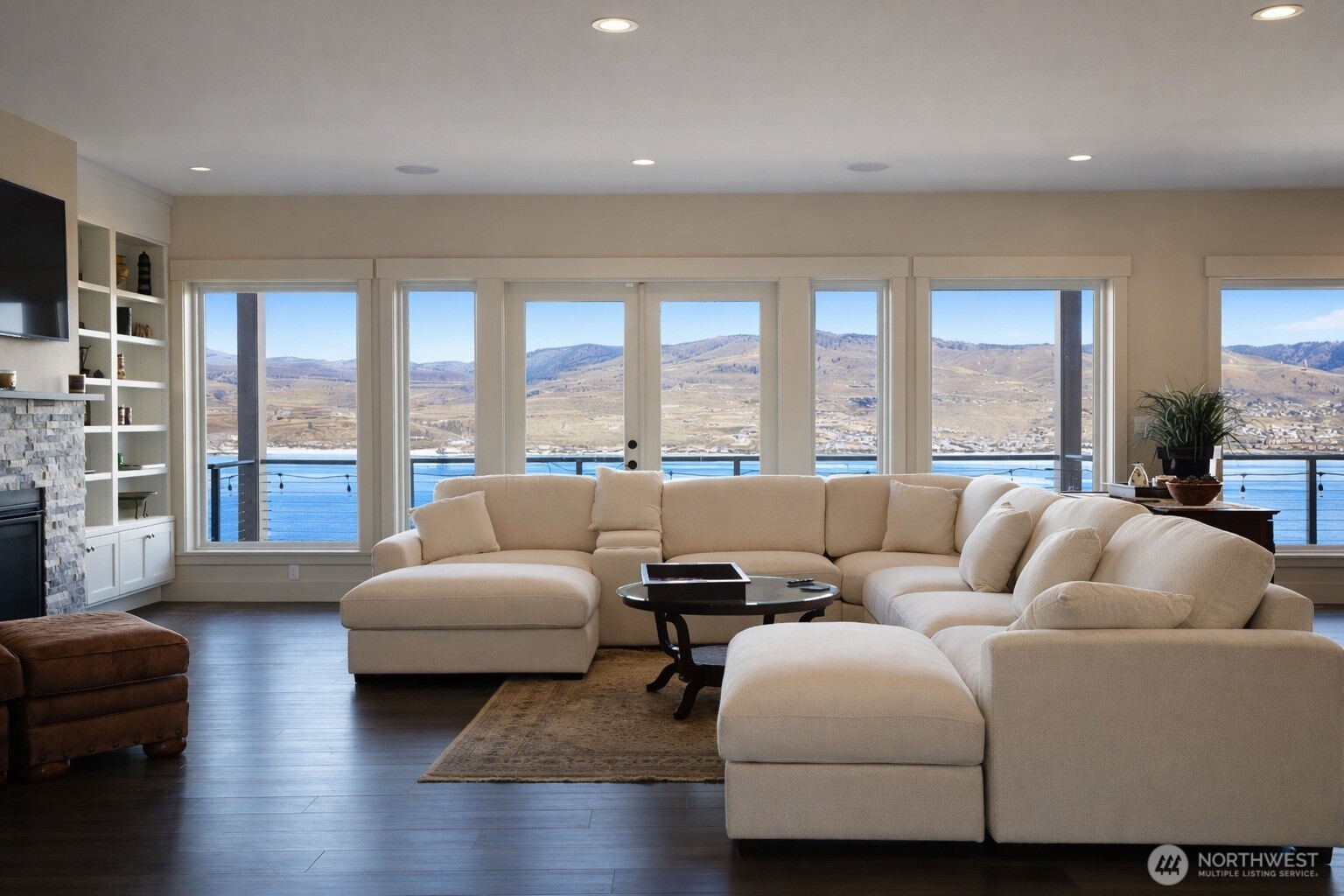 149 Clos Chevalle Road , Chelan, WA 98816