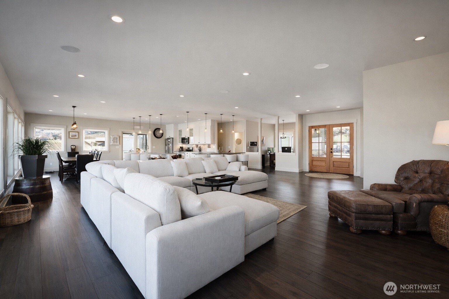 149 Clos Chevalle Road , Chelan, WA 98816