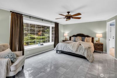 21609 NE 4th Street , Sammamish, WA 98074 - Photo 15