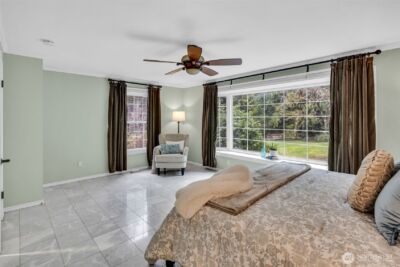 21609 NE 4th Street , Sammamish, WA 98074 - Photo 16