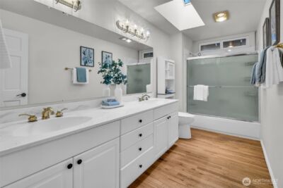 21609 NE 4th Street , Sammamish, WA 98074 - Photo 23