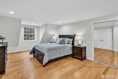 21609 NE 4th Street , Sammamish, WA 98074 - Photo 25