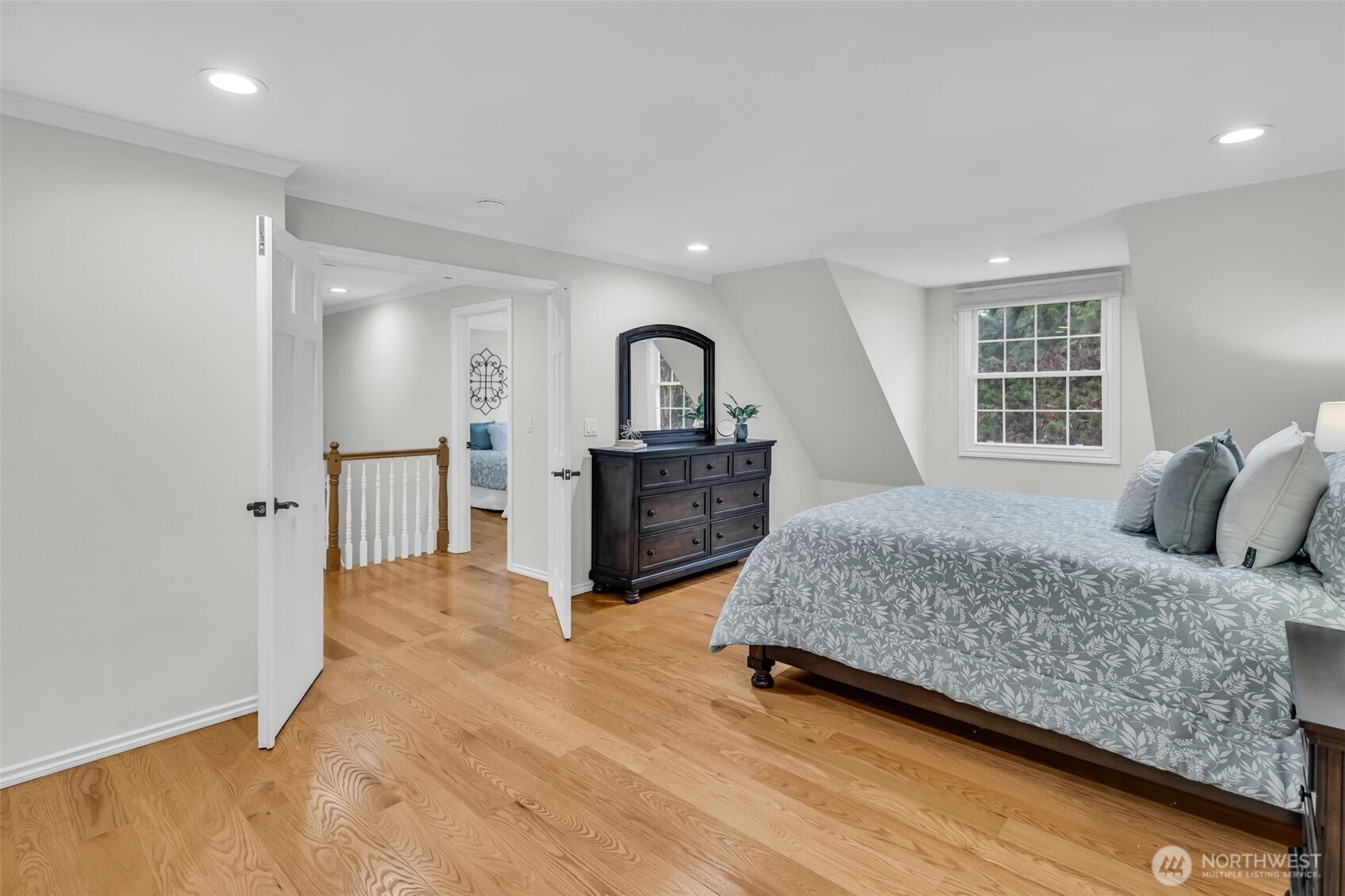 21609 NE 4th Street , Sammamish, WA 98074