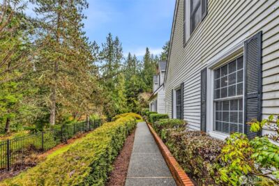 21609 NE 4th Street , Sammamish, WA 98074 - Photo 3