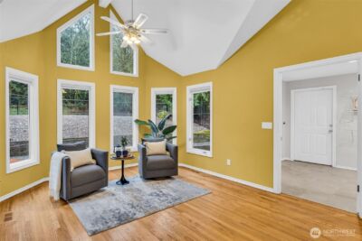 21609 NE 4th Street , Sammamish, WA 98074 - Photo 9