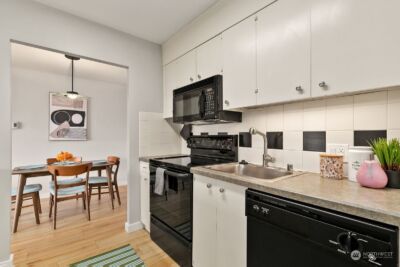 521 5th Avenue W #103, Seattle, WA 98119 - Photo 11