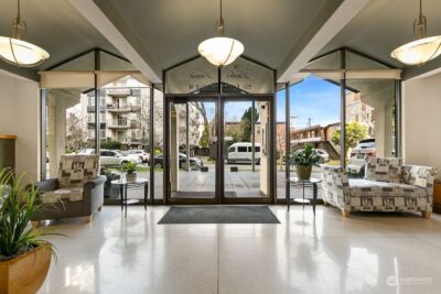 521 5th Avenue W #103, Seattle, WA 98119 - Photo 19