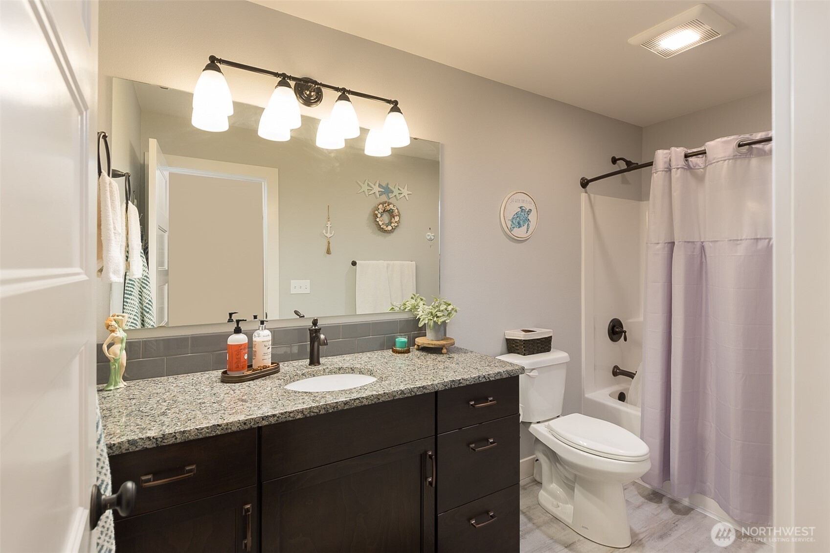 41 Victoria View Street , Sequim, WA 98382