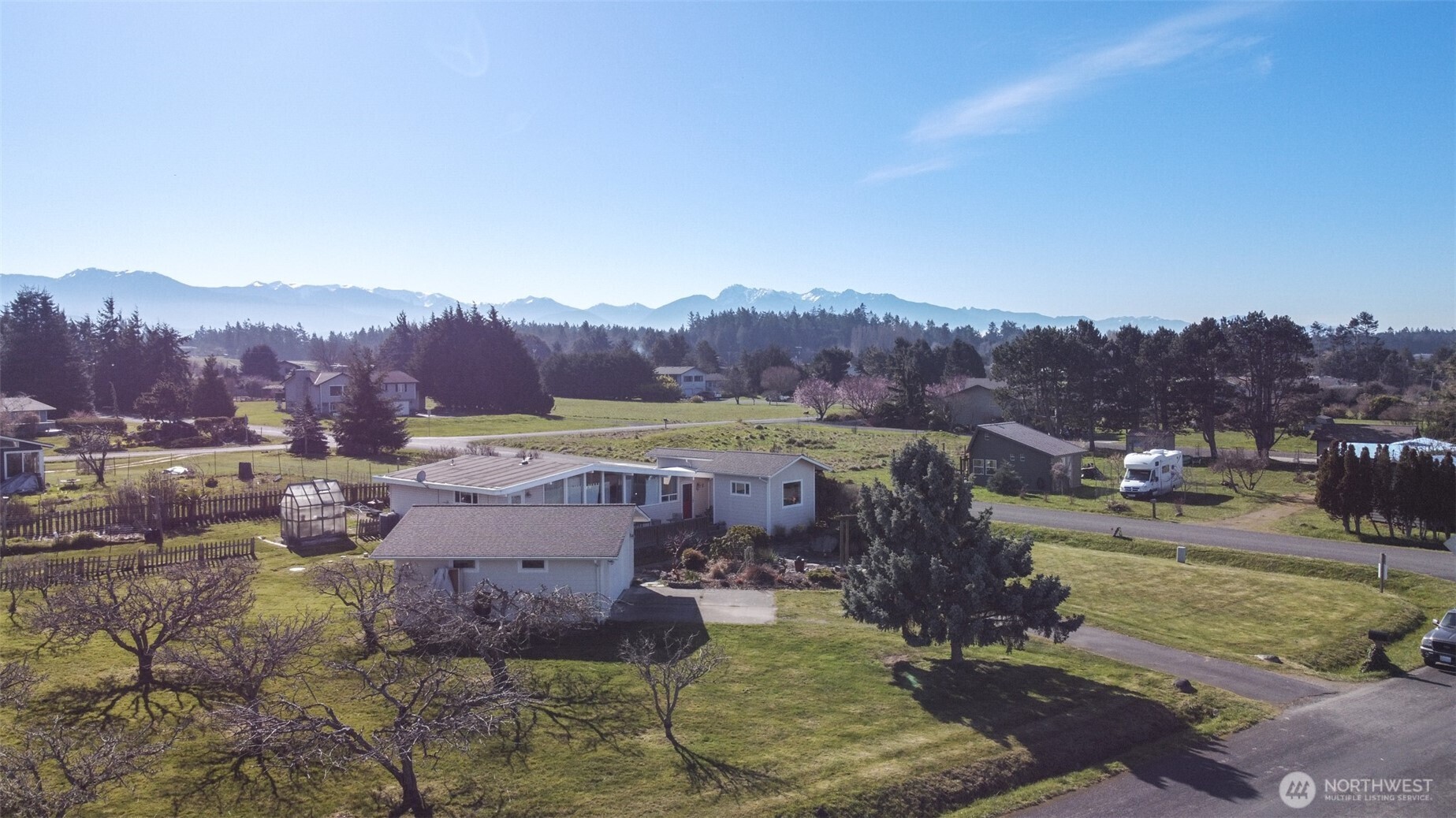 41 Victoria View Street , Sequim, WA 98382