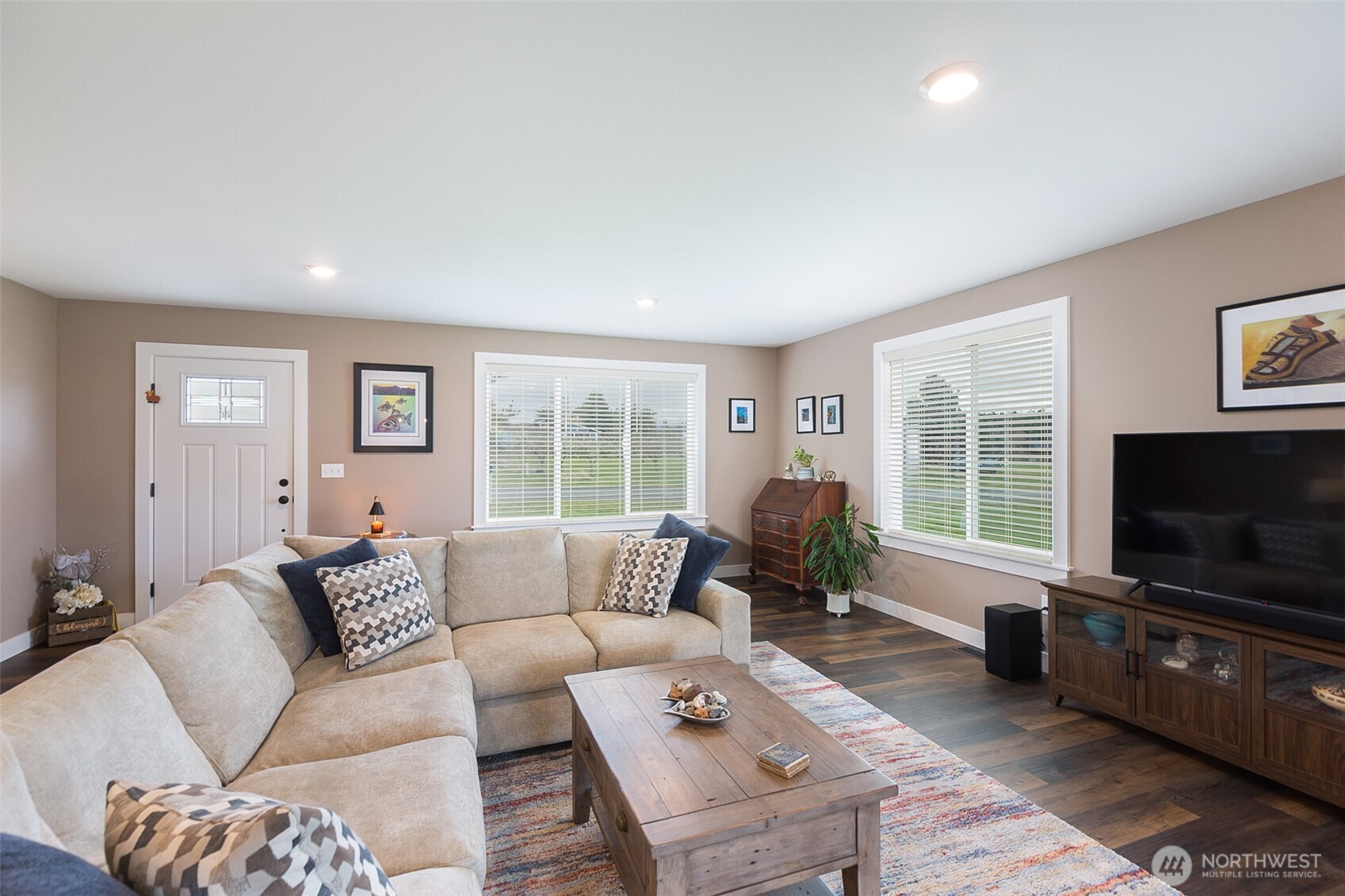 41 Victoria View Street , Sequim, WA 98382