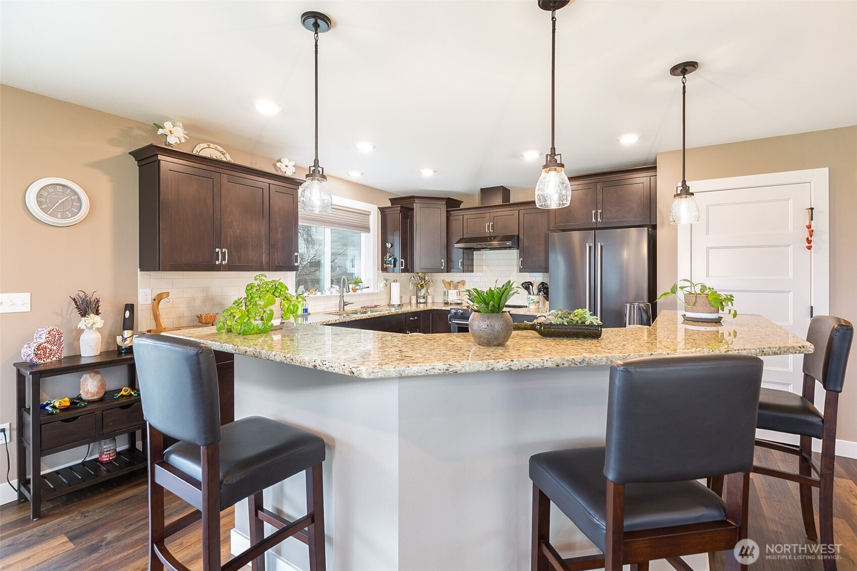 41 Victoria View Street , Sequim, WA 98382